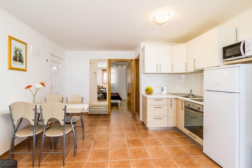 Apartmani Bregovec 마슬레니차 외부 사진