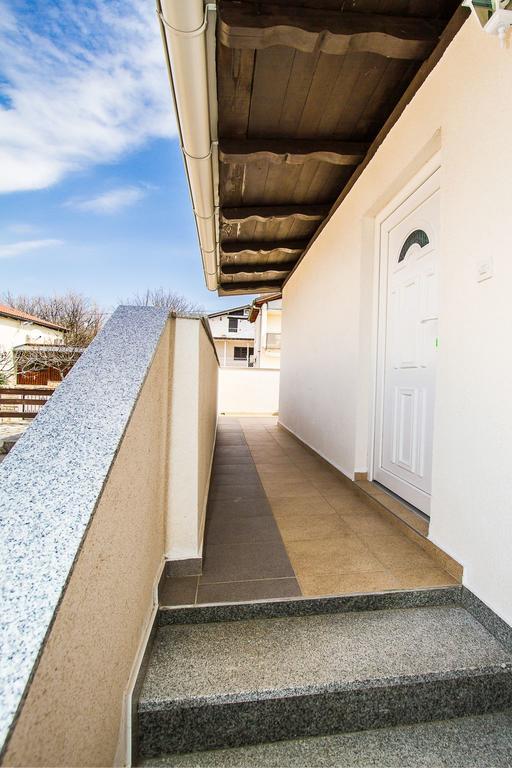 Apartmani Bregovec 마슬레니차 외부 사진